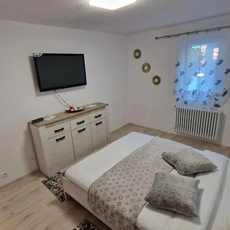 Apartament Coco Codlea Exterior photo